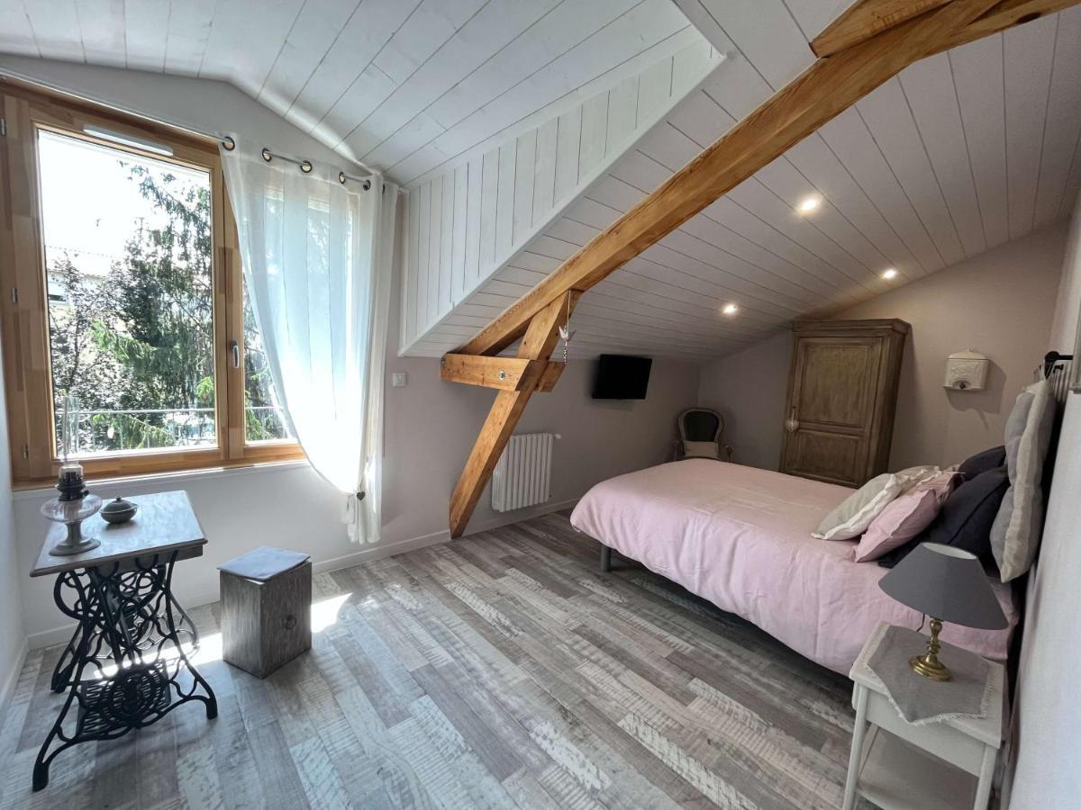Le Jardin Du Dolaizon: Chambre Rouge Gorge Le Puy-en-Velay Dış mekan fotoğraf